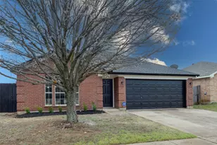 5005 Button Willow Dr, Fort Worth, TX 76123 - Photo 2