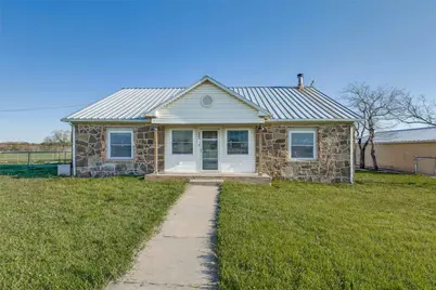 3061 Turkey Creek Road, Sunset, TX 76270 - Photo 18