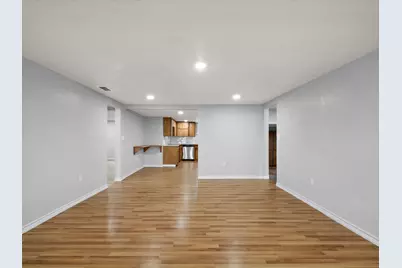 107 E Riley Street, Bowie, TX 76230 - Photo 14