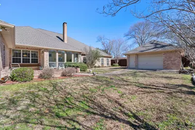 1917 Elmwood Avenue, Corsicana, TX 75110 - Photo 38