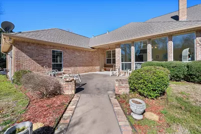 1917 Elmwood Avenue, Corsicana, TX 75110 - Photo 36