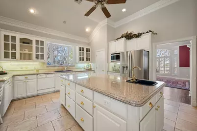 1917 Elmwood Avenue, Corsicana, TX 75110 - Photo 10