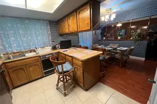 6428 Meadowlark Ln E, Watauga, TX 76148 - Photo 8