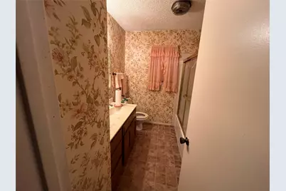 6428 Meadowlark Lane E, Watauga, TX 76148 - Photo 16