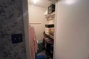 6428 Meadowlark Ln E, Watauga, TX 76148 - Photo 14