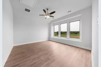 8294 Honeywell, Greenville, TX 75402 - Photo 12