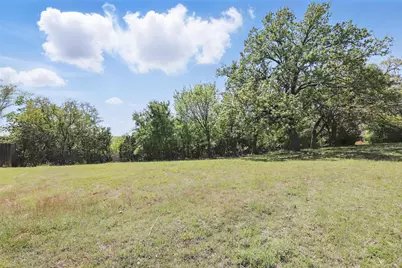 9804 Bellechase Road, Granbury, TX 76049 - Photo 8