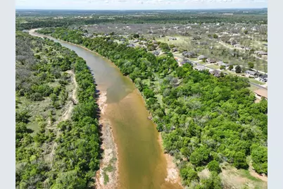 9804 Bellechase Road, Granbury, TX 76049 - Photo 10