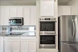 2815 S Serrano, Grand Prairie, TX 75054 - Photo 10