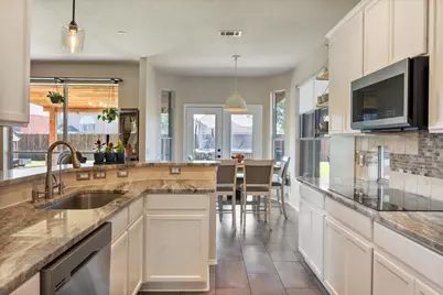 2815 S Serrano, Grand Prairie, TX 75054 - Photo 8