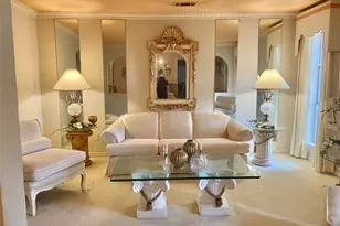 909 Overhill Dr, Bedford, TX 76022 - Photo 12