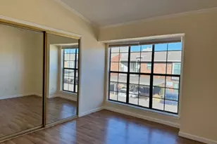 2733 Silver Creek Dr, Arlington, TX 76006 - Photo 8