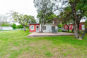 137 Center Loop, Whitney, TX 76692 - Photo 10