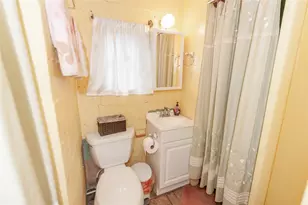 137 Center Loop, Whitney, TX 76692 - Photo 22