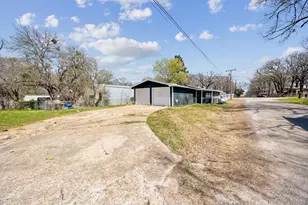 229 Sherman Dr, Pottsboro, TX 75076 - Photo 24