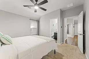 5521 Willamette Dr, Fort Worth, TX 76119 - Photo 10