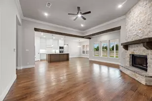 1010 Julian Dr, Van Alstyne, TX 75495 - Photo 12