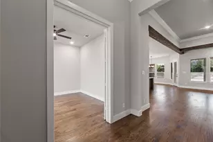 1010 Julian Dr, Van Alstyne, TX 75495 - Photo 6