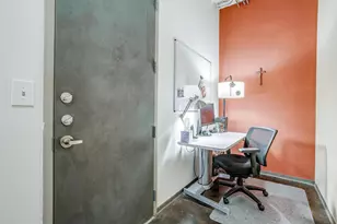 1122 Jackson St, Dallas, TX 75202 - Photo 2