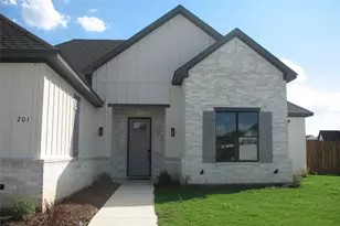 201 Cliff Ct, Godley, TX 76044 - Photo 4