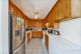 510 N Proctor St, Alvord, TX 76225 - Photo 8