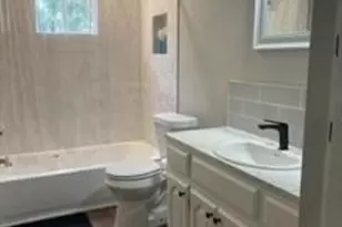 1503 Lands End St, Granbury, TX 76048 - Photo 8