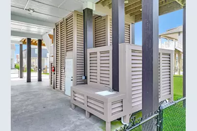 1983 Royalville Court, Port Bolivar, TX 77650 - Photo 6