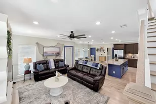 1983 Royalville Ct, Port Bolivar, TX 77650 - Photo 12