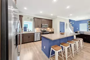 1983 Royalville Ct, Port Bolivar, TX 77650 - Photo 14