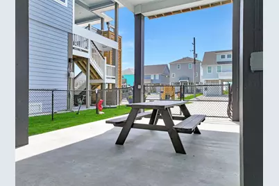 1983 Royalville Court, Port Bolivar, TX 77650 - Photo 8