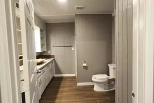 512 Irby Ln, Irving, TX 75061 - Photo 14