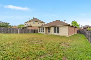 5013 Royal Burgess Dr, Fort Worth, TX 76135 - Photo 24