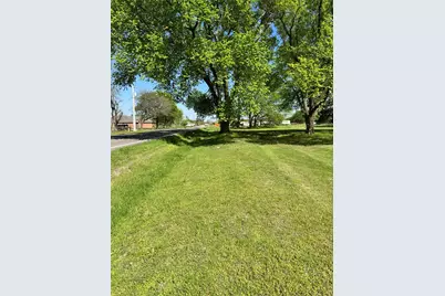 1202 Sherman Street, Tioga, TX 76271 - Photo 2