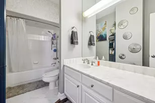 5200 Keller Springs Rd, Dallas, TX 75248 - Photo 18