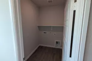 1000 Traction Trl, Cleburne, TX 76031 - Photo 10