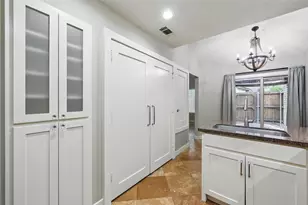 14151 Montfort Dr, Dallas, TX 75254 - Photo 10