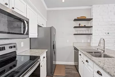 401 E Pearl Street #2306, Granbury, TX 76048 - Photo 12