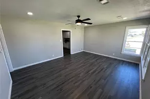 2912 W Elm St, Denison, TX 75020 - Photo 4