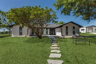 917 Marlow Rd, Bells, TX 75414 - Photo 4