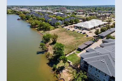 805 Hill Boulevard, Granbury, TX 76048 - Photo 12