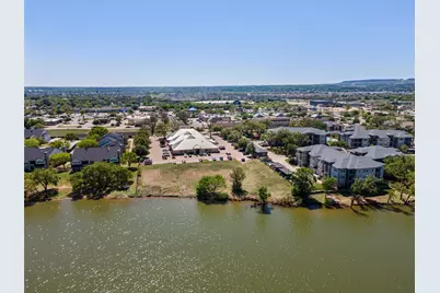 805 Hill Boulevard, Granbury, TX 76048 - Photo 8