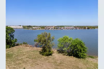 805 Hill Boulevard, Granbury, TX 76048 - Photo 24