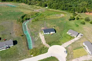 3040 Sitting Bull Ln, Ferris, TX 75125 - Photo 20