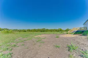 3040 Sitting Bull Ln, Ferris, TX 75125 - Photo 16