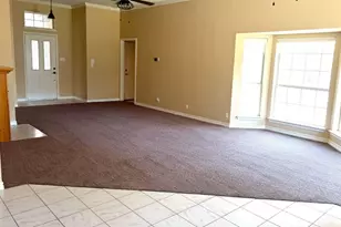 604 N Cherry St, Aubrey, TX 76227 - Photo 4