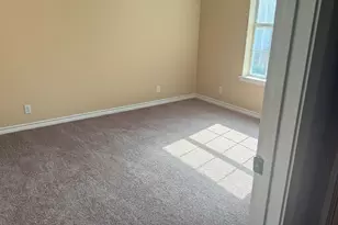 604 N Cherry St, Aubrey, TX 76227 - Photo 18