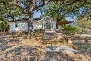 1421 Shady Rest Ln, Corinth, TX 76208 - Photo 2