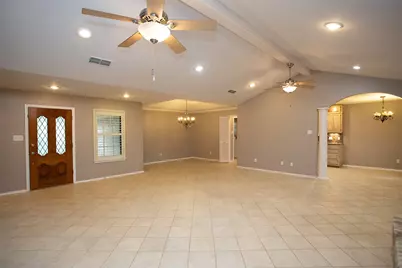 1305 Cliff Drive, Graham, TX 76450 - Photo 6