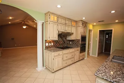 1305 Cliff Drive, Graham, TX 76450 - Photo 16