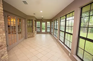 1305 Cliff Dr, Graham, TX 76450 - Photo 20